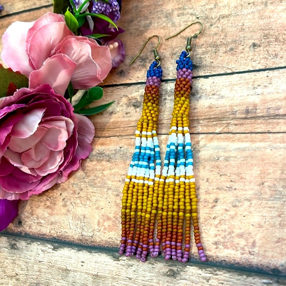 Tassel Beaded earring - Picture 2 of 5